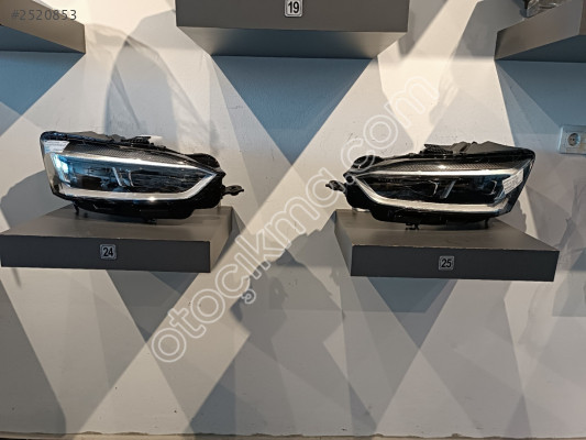AUDİ A5 SOL FAR MATRİX FULL LED 8W6941033D SOT
