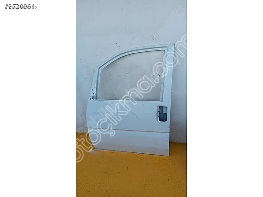 Scudo sol ön kapı