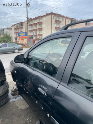 Orijinal Hyundai Matrix Sol Ön Kapı Çıkma Parçası