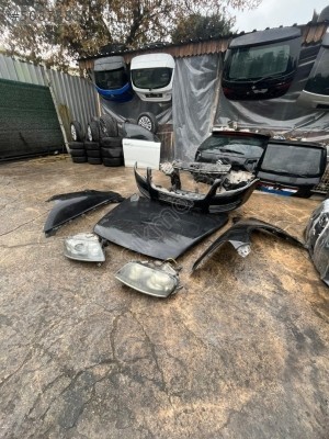 VOLKSWAGEN TOUAREG  ÖN SET