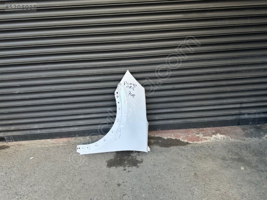 Ford Puma sol ön çamurluk beyaz