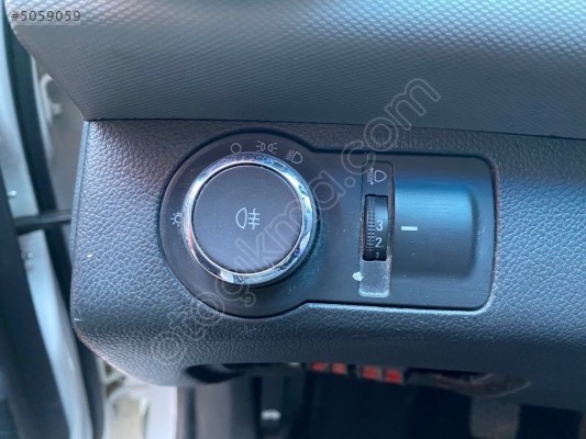 CHEVROLET AVEO FAR DÜĞMESİ ORİJİNAL 2011-2013
