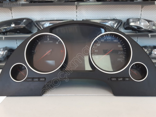 8H0920903D AUDİ A8 GÖSTREGE PANELİ