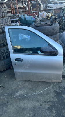 Fiat Albea sağ ön kapı orijinal