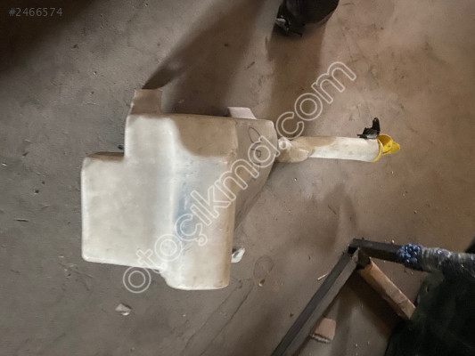 OPEL VECTRA C CAM SU BİDONU