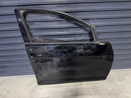 VOLKSWAGEN GOLF 7 SAĞ ÖN KAPI SİYAH - 5G4831056