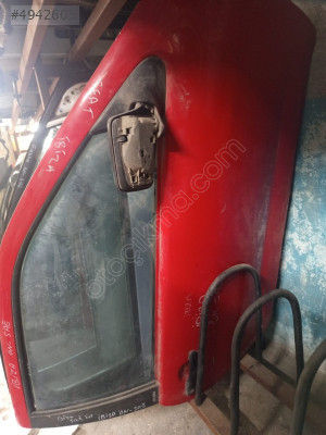 SEAT IBIZA SAĞ ÖN KAPI