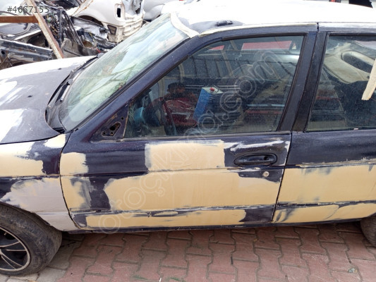 Nissan sunny sol ön kapı