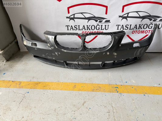 BMW E60 E61 ÖN TAMPON HAFİF HASARLI