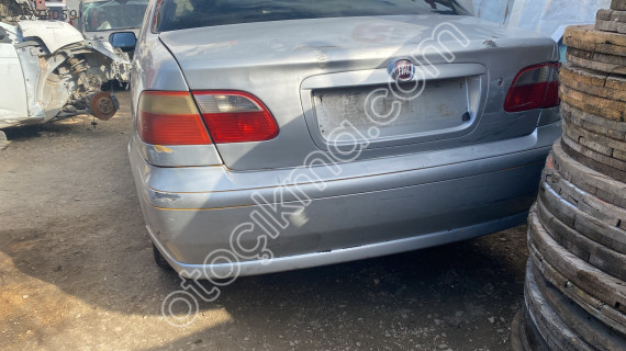 Fiat albea çıkma komple arka