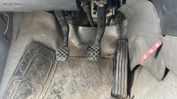 Caddy pedal takımı