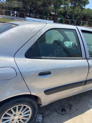 Citroen xsara sağ arka kapı