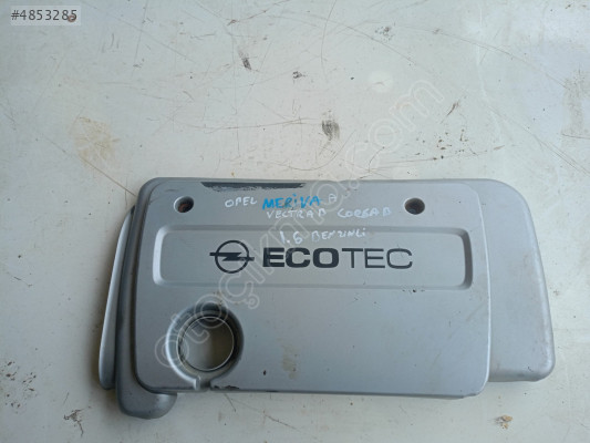 Opel Corsa D Motor Kapağı
