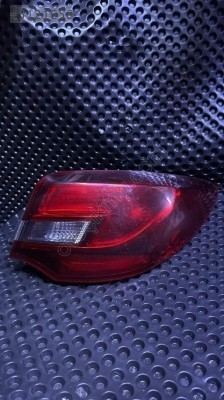 OPEL ASTRA J SEDAN SAĞ STOP