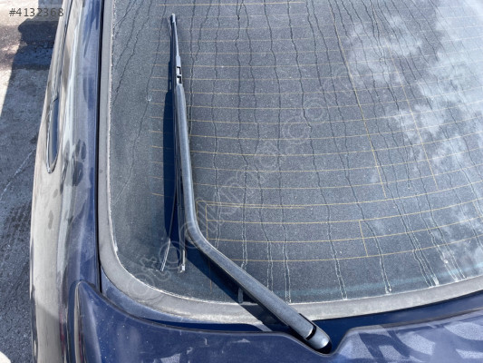 Renault Laguna 1 arka silecek kolu