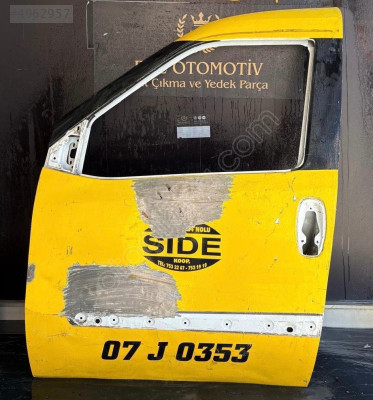 Fiat Doblo geniş aile çıkma sol ön kapı