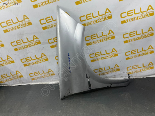 RENAULT MEGANE 2 SAĞ ÖN ÇAMURLUK