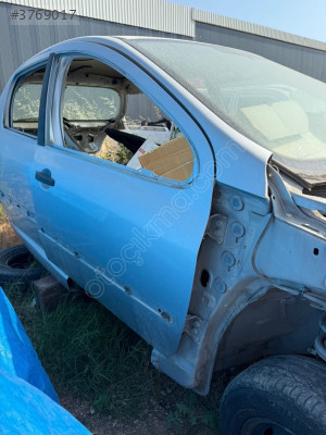Peugeot 307 sağ ön kapı gri renk