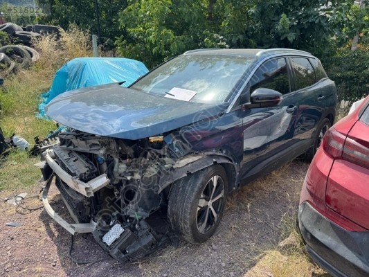 PEUGEOT 3008 SOL ÖN KAPI