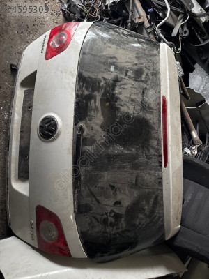Passat b6 bagaj kapağı