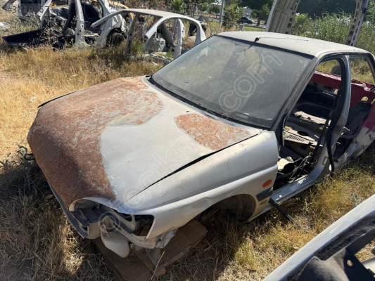 FORD ESCORT SOL ÖN ÇAMURLUK 95-00 MODEL