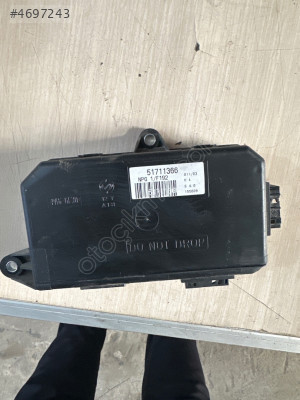 Fiat Stilo  Ön Sol Kapı Kontrol Modülü 51711366