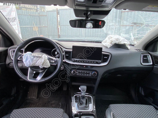 KİA XCEED KOMPLE TORPİDO SÖKME