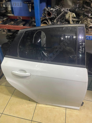 FORD FOCUS SAĞ ARKA KAPI