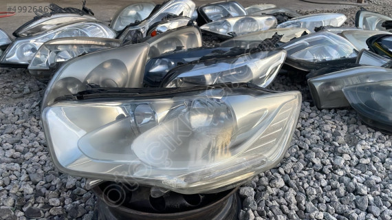 Citroen C Elysee sol far