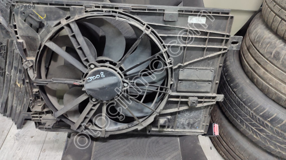 Citroen berlingo fan motoru