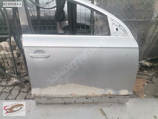 AUDİ Q7 SAĞ ÖN KAPI ORİJİNAL ÇIKMA