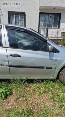 Clio 3 sağ ön kapı gri orijinal dolu
