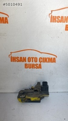 Volvo XC90 2002 2014 Kapı Kilidi Sol Arka 30699754