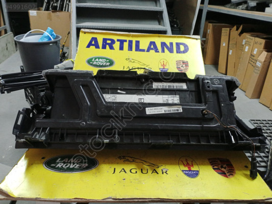 Land Rover range Rover bakarit