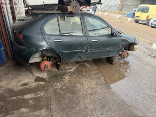 ROVER 214 SAĞ ÖN KAPI