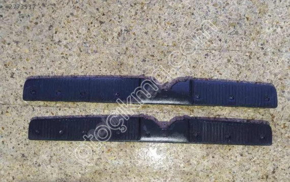Renault Kangoo arka panel plastiği