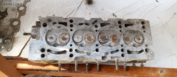 Fiat punto silindir kapağı