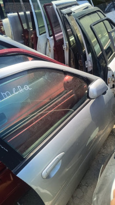 Nissan primera sag ön kapı