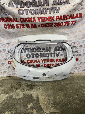 PEUGEOT 208 ARKA BAGAJ KAPAĞI