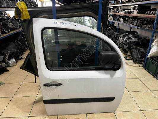 RENAULT KANGO 3 SAĞ ÖN KAPI SÖKME