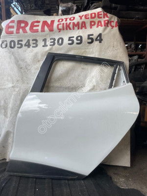 Renault Clio 4sol arka kapı
