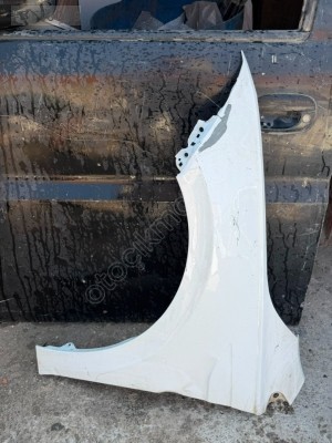 VOLKSWAGEN POLO SOL ÖN ÇAMURLUK