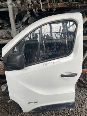 RENAULT TRAFFİC SOL ÖN KAPI KONUKOTO