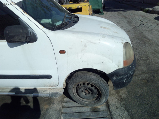 Renault kangoo sağ ön çamurluk