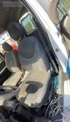 Fiat Albea el freni