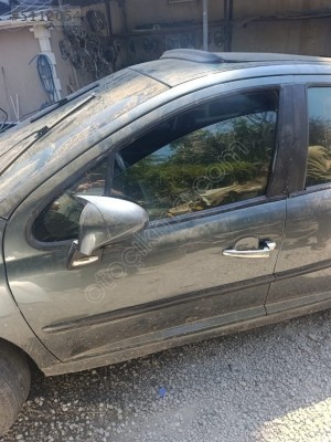 PEUGEOT 207 SOL ON KAPİ ÇIKMA