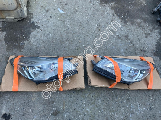 MİRİM OTODAN FORD KUGA SAĞ SOL FAR