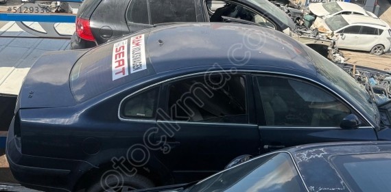 VOLKSWAGEN PASSAT SAĞ ARKA KAPI 1997-2003