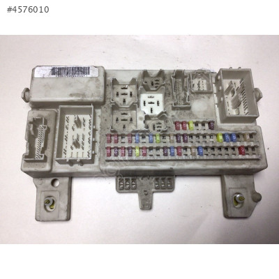 Ford Focus Sigorta Body Beyni 4M5T14014