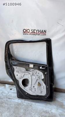 peugeot 207 sol arka kapı 2011